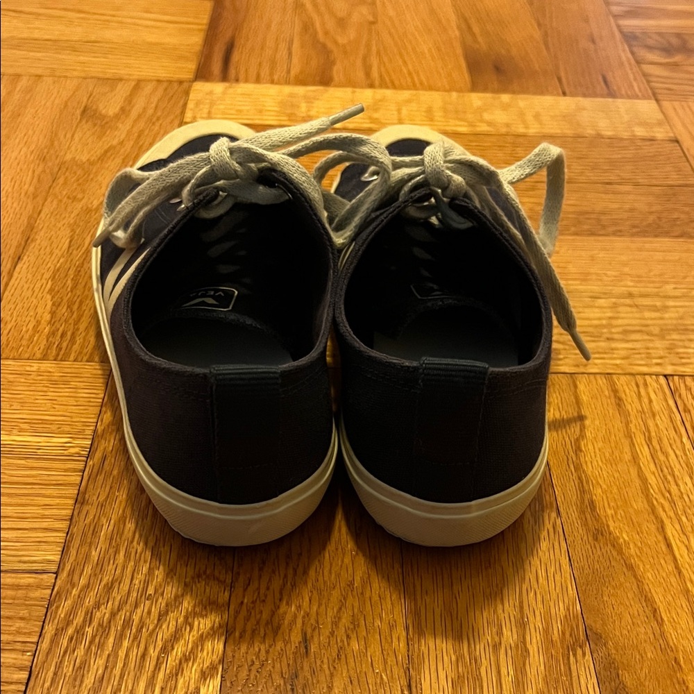 Veja Navy Canvas Sneakers - Picture 5 of 8